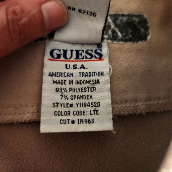 Suede Guess Skirt Size 31" - Picture 6 of 8
